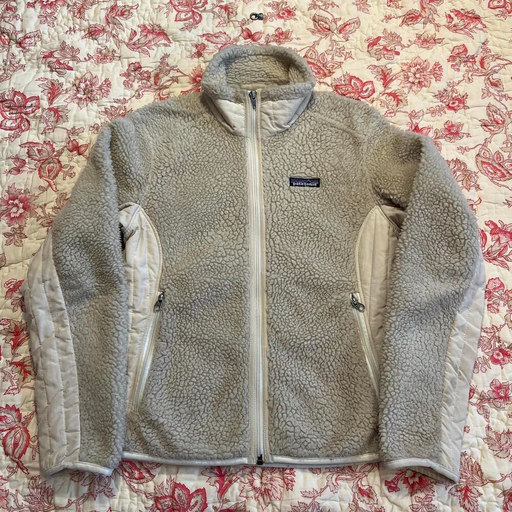 Absolutely Beautiful  Vintage 90s Cream Deep Pile Retro X Full zip Sherpa Jacket